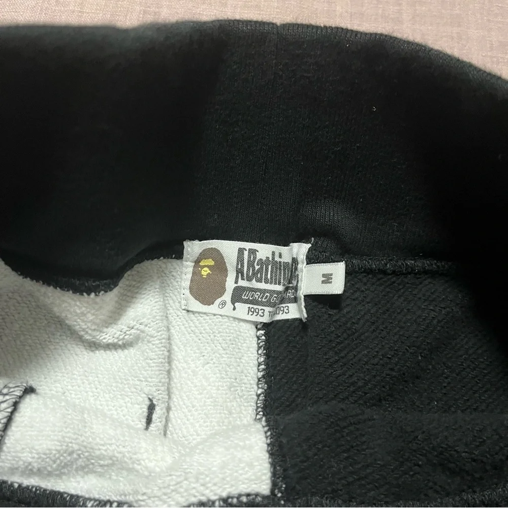 A Bathing Ape Bape Black Camo City Shorts Glow in the Dark Size Medium Shark